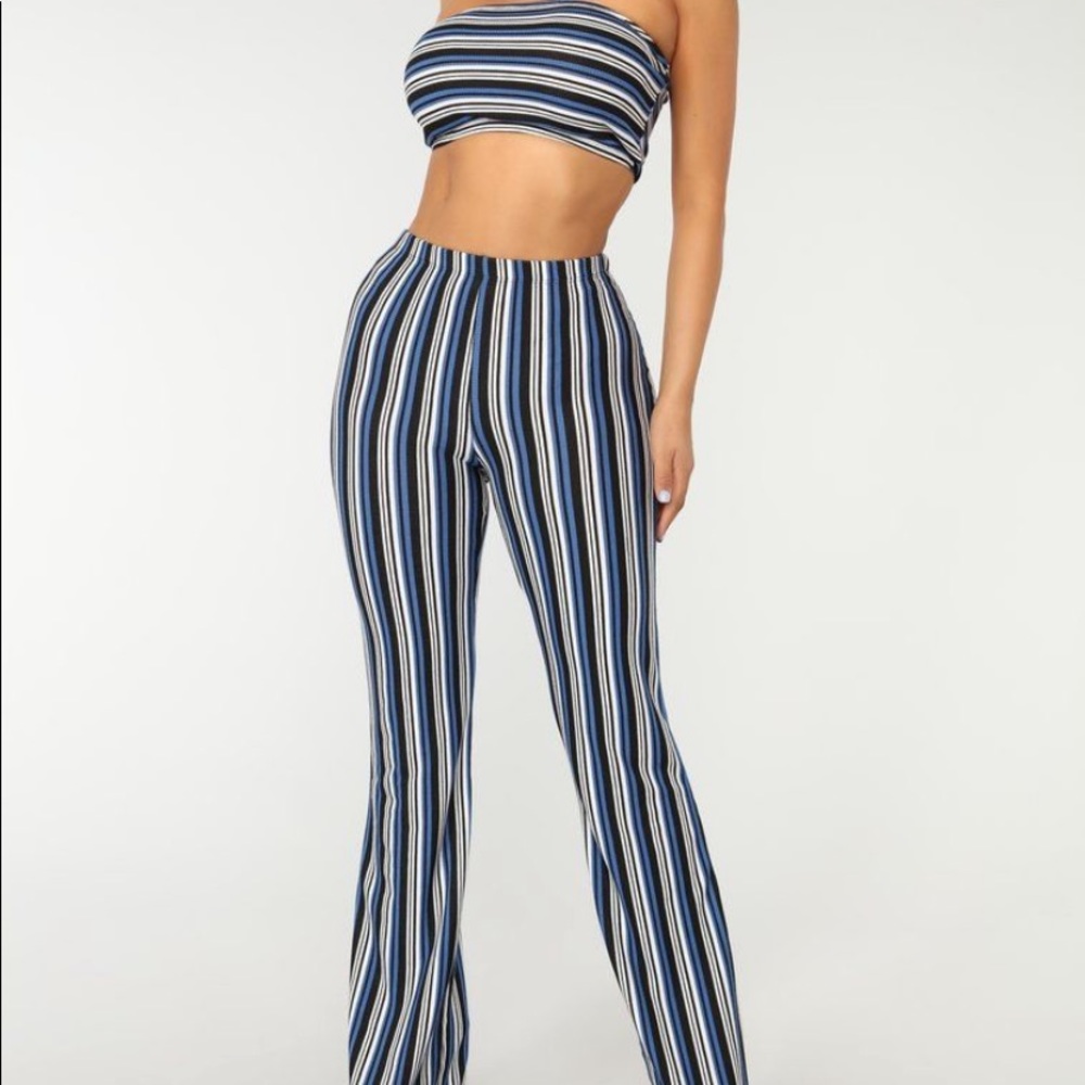Fashion nova Two piece striped wide pant set
